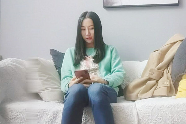 光头 逼 哥约 炮大 圈外 围极 品气质美 女 舔 屌 的 功夫非常棒